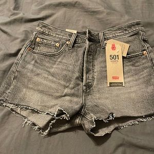 Levi 501 cut off jean shorts NEW